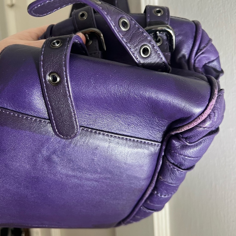 Betsey Johnson large leather purple bow purse - Picture 2 of 8